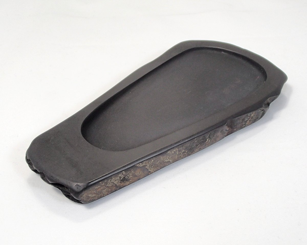 龍渓　廻池硯　田中一石　龍渓硯 硯 龍渓石.075sz 龍渓廻池硯田中一石龍渓硯